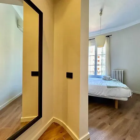 Barcelonaforrent Plaza Sagrada Familia Apartment