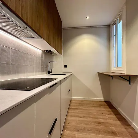 Barcelonaforrent Plaza Sagrada Familia Apartment Barcelona